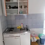 아파트 Iva *