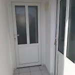 아파트 Iva